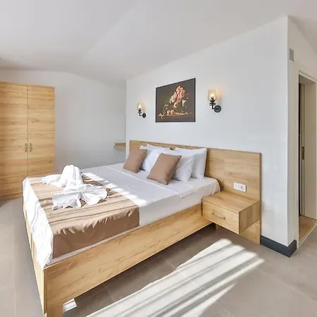 Marsilya Is Stone House For 8 People With A Magnificent Sea View In Kalkan וילה קס