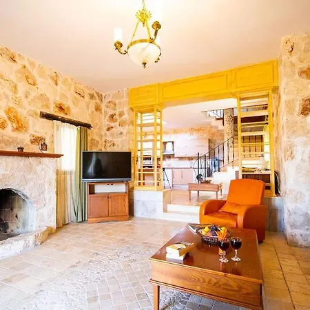 Marsilya Is Stone House For 8 People With A Magnificent Sea View In Kalkan וילה
